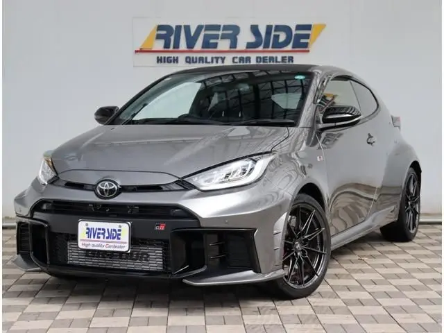 Toyota Yaris fotoğraf 1