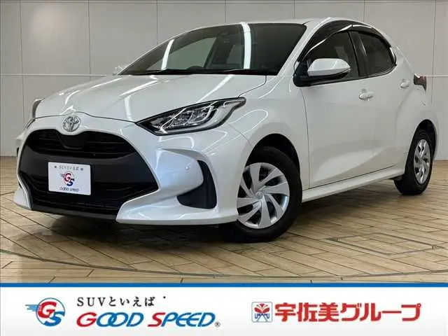 Toyota Yaris photo 1
