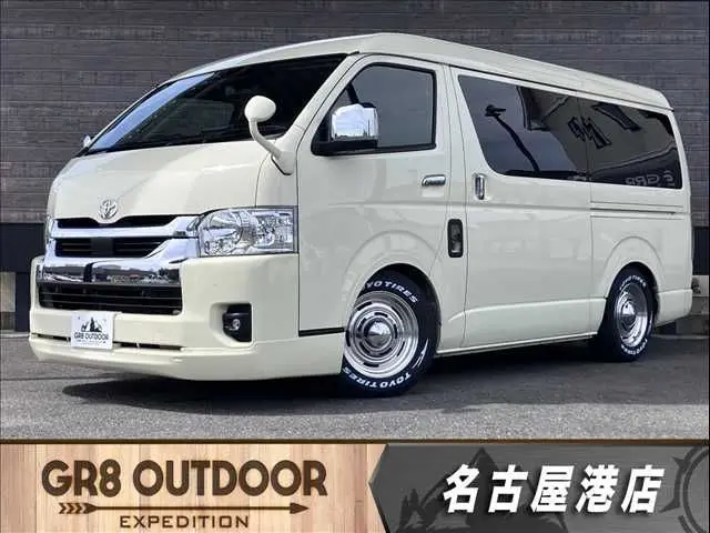 Toyota Hiace Van photo 1