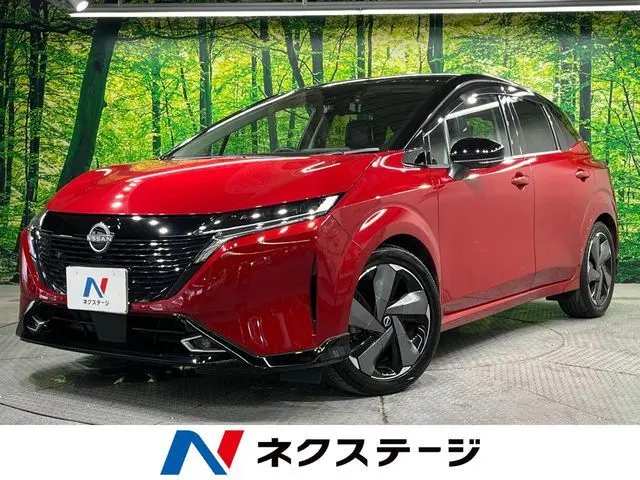 Nissan Aura