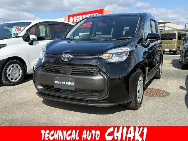 Toyota Sienta