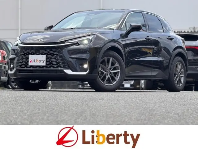 Lexus LBX