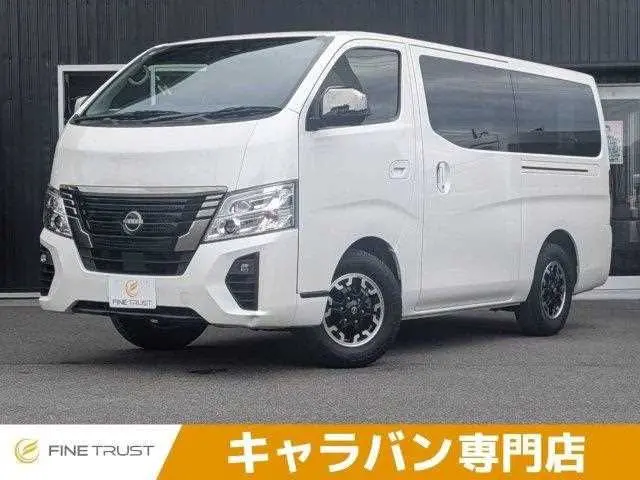 Nissan Caravan Van fotoğraf 1