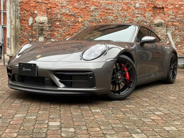 Porsche 911
