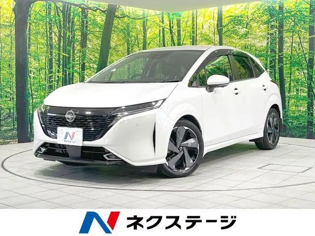 Nissan Aura