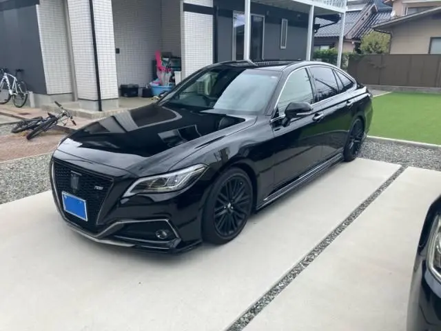 Toyota Crown Hybrid