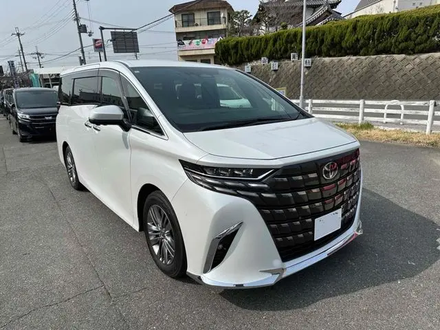 Toyota Alphard Hybrid