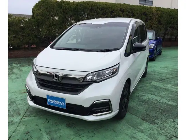 Honda Freed Hybrid