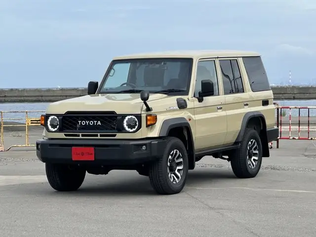 Toyota Land Cruiser