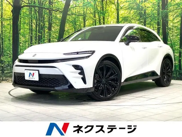 Toyota Crown Sport