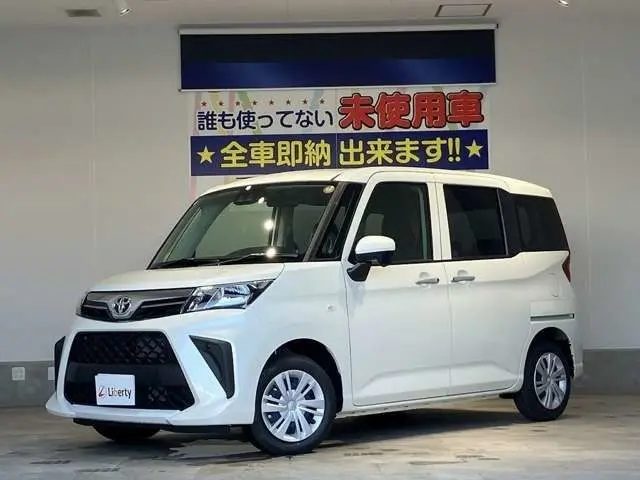 Toyota Roomy photo 1