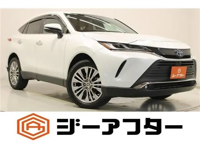 Toyota Harrier Hybrid fotoğraf 1