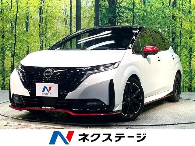 Nissan Aura