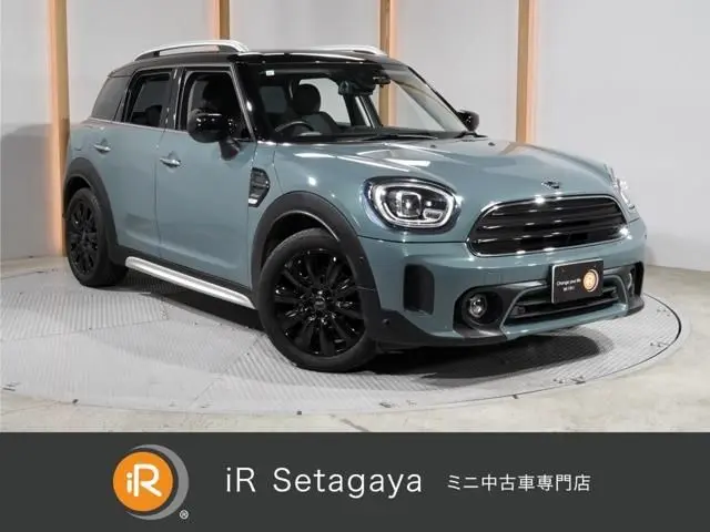 MINI Crossover