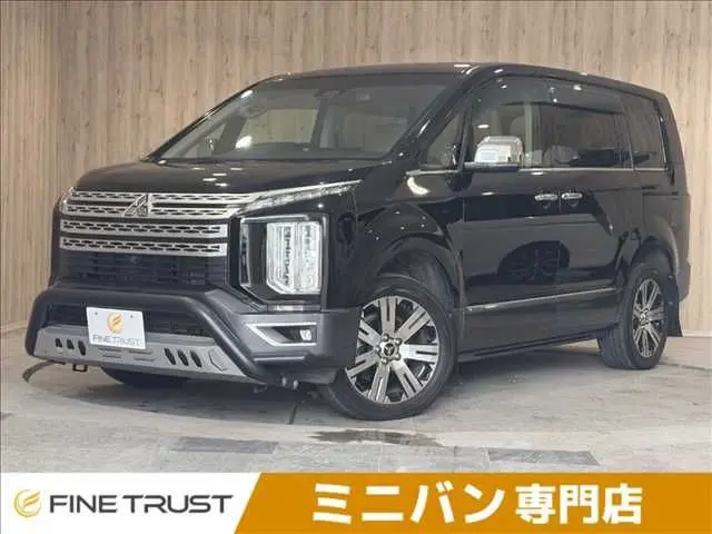 Mitsubishi Delica D:5