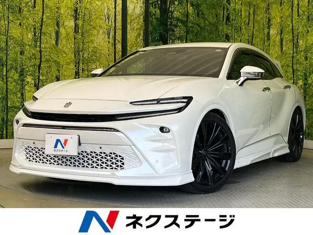 Toyota Crown Sport