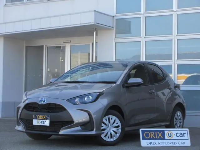 Toyota Yaris Hybrid