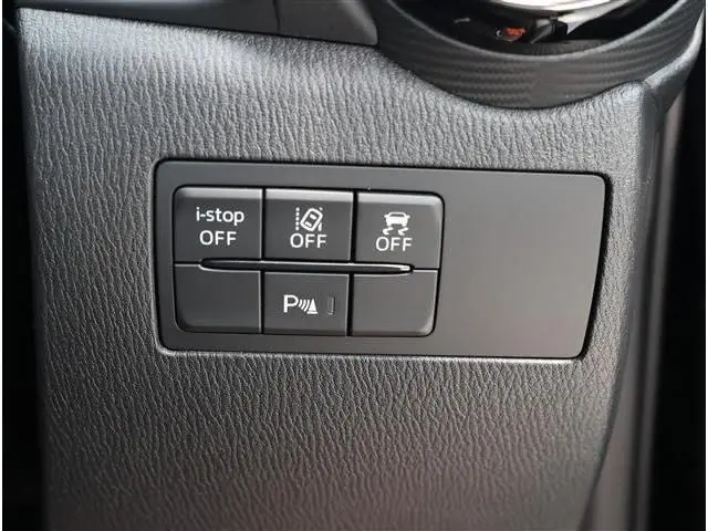 Mazda 2 fotoğraf 11
