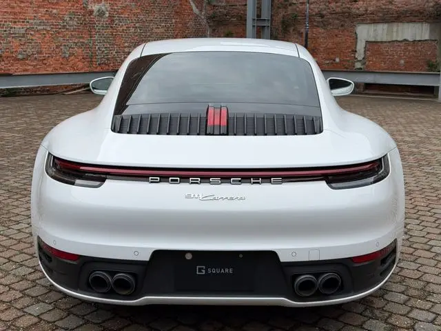 Porsche 911 photo 5