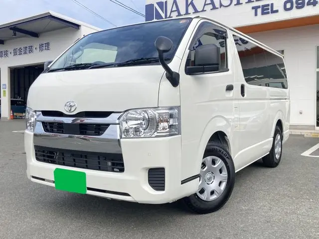 Toyota Hiace Van photo 1