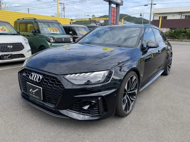 Audi RS4