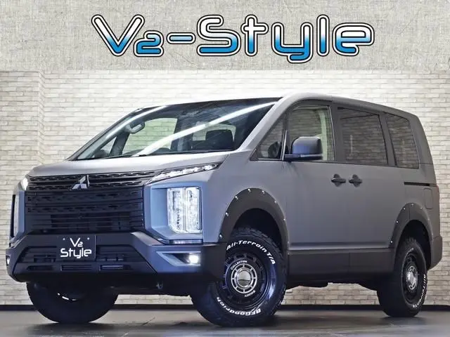 Mitsubishi Delica D:5