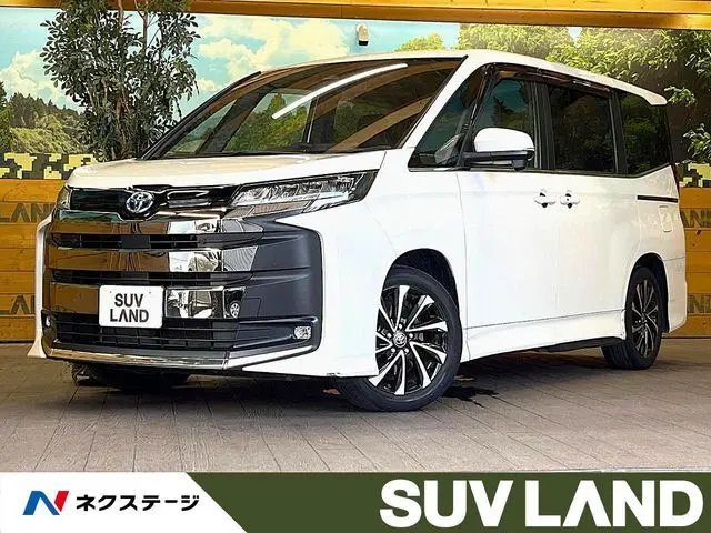 Toyota Noah photo 1