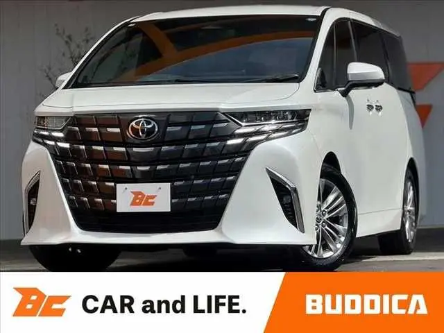 Toyota Alphard fotoğraf 1