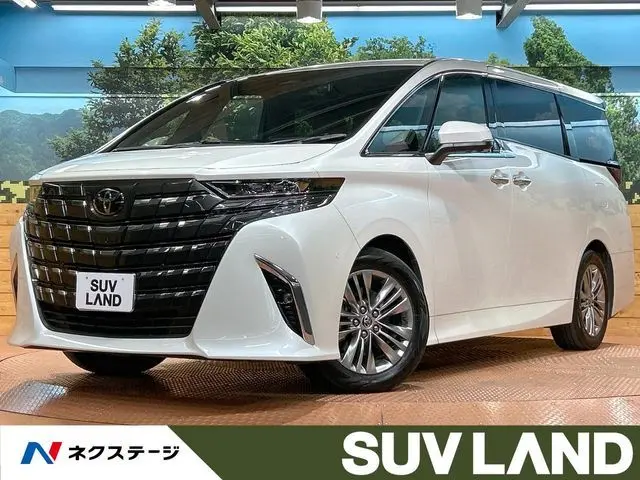 Toyota Alphard fotoğraf 1