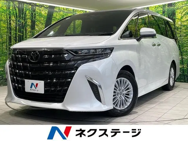 Toyota Alphard Hybrid photo 1