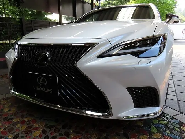 Lexus LS 500h