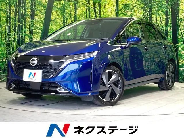 Nissan Aura