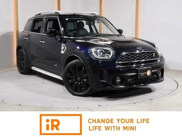 MINI Crossover