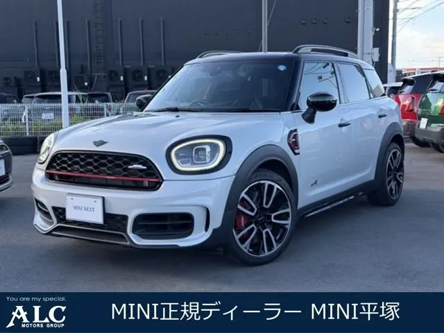 MINI Crossover