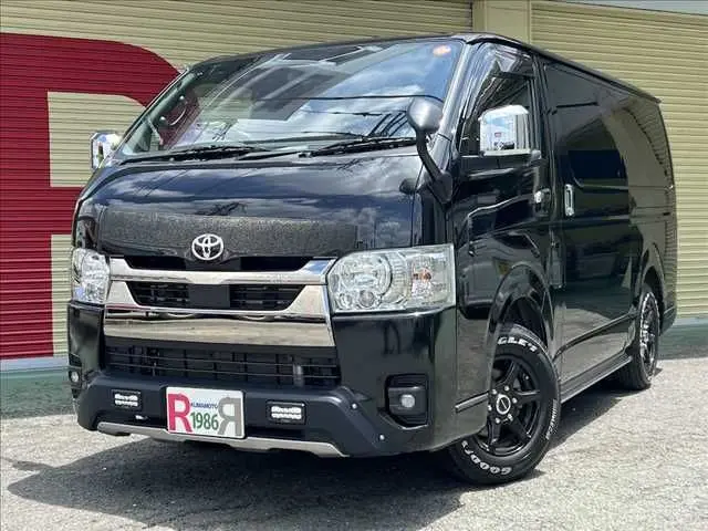 Toyota Hiace Van photo 1