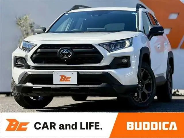 Toyota RAV4 photo 1