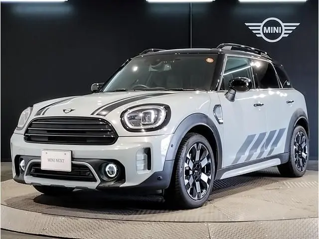 MINI Crossover