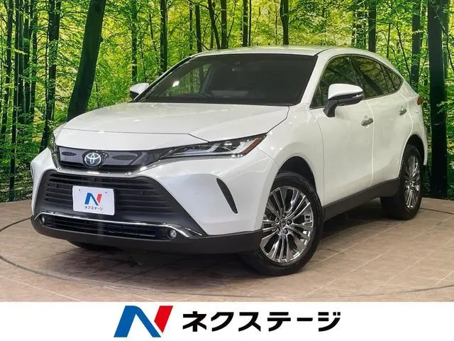 Toyota Harrier Hybrid photo 1