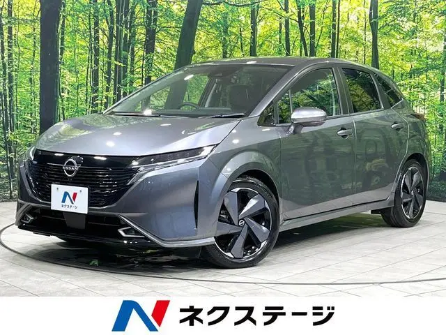 Nissan Aura