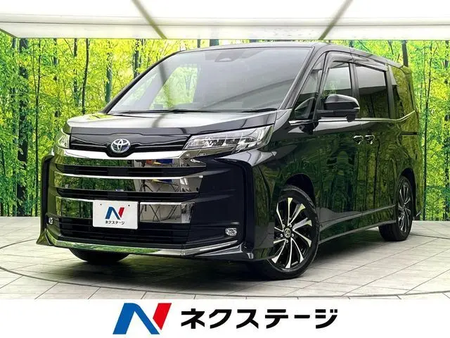 Toyota Noah fotoğraf 1