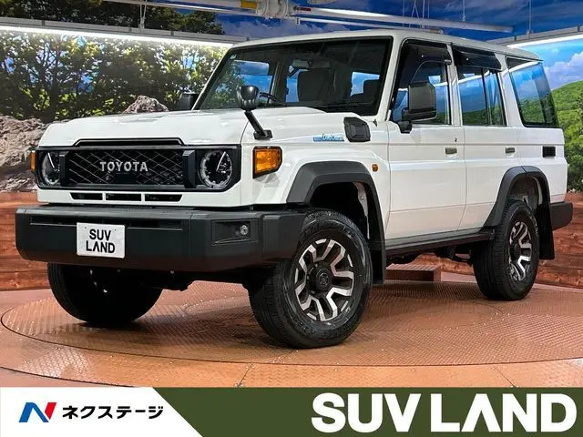 Toyota Land Cruiser fotoğraf 1