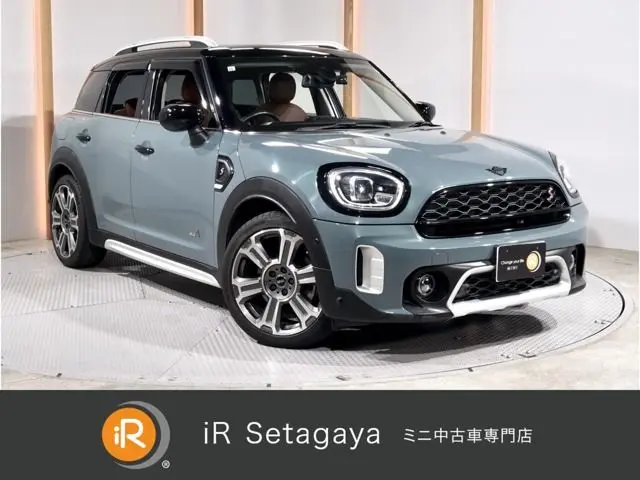 MINI Crossover
