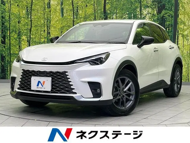 Lexus LBX