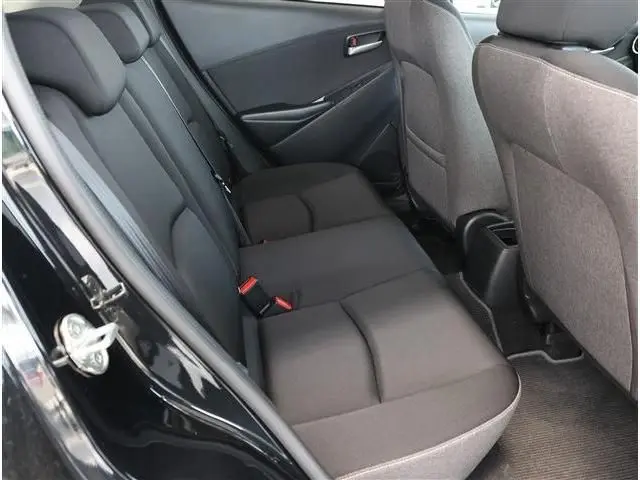 Mazda 2 fotoğraf 14
