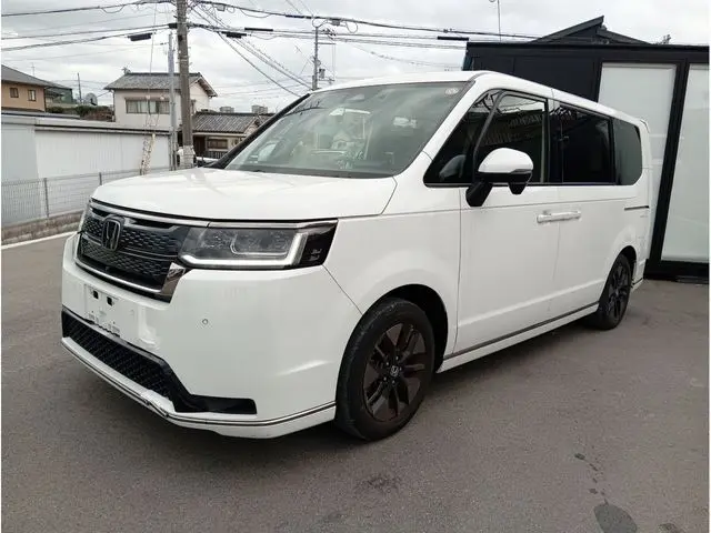 Honda Step Wgn Spada fotoğraf 1