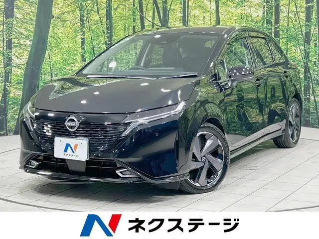 Nissan Aura