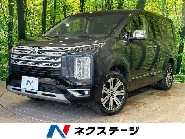 Mitsubishi Delica D:5 fotoğraf 1