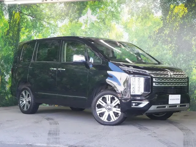 Mitsubishi Delica D:5