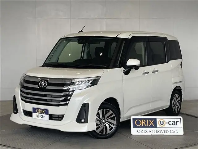 Toyota Roomy photo 1