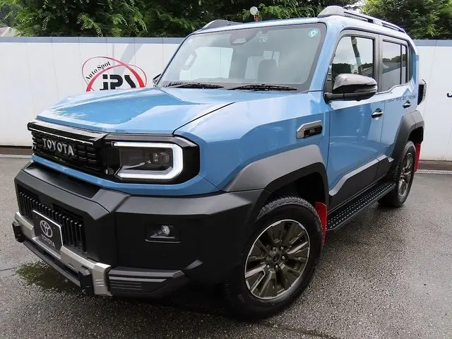 Toyota Land Cruiser FJ